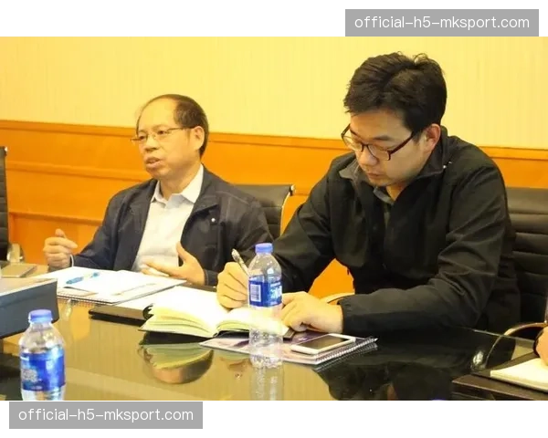 深度报道:中超俱乐部新媒体运营的收入与挑战 深度报道:中超俱乐部新媒体运营的收入与挑战