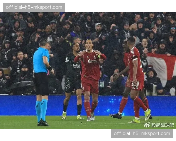 埃基蒂克跟腱断裂重伤，利物浦夏窗补强计划更复杂